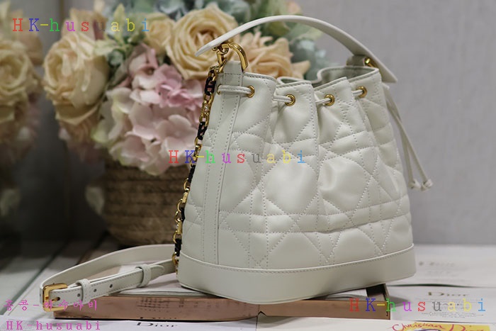 �ڹ̷��ޡڵ�� Dior Jolie ��Ŷ�� M2780