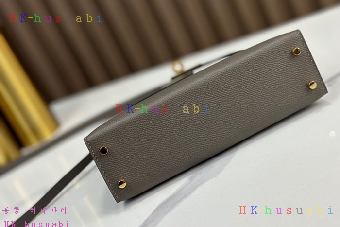�ڹ̷��ޡڿ����޽� �̸� �̴�  H 9668220-3 �ü���