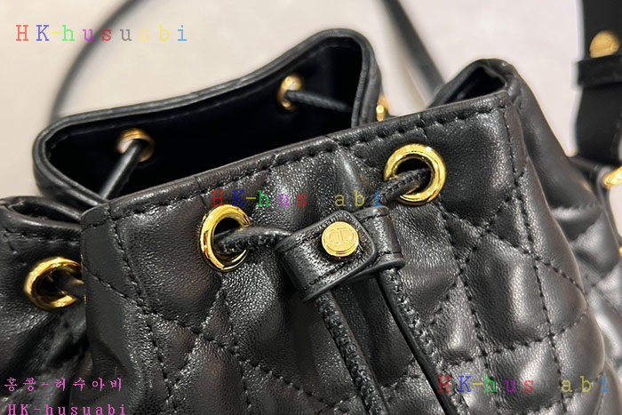 �ڹ̷��ޡڵ�� Dior Caro ī�� ���� ��Ŷ��  M3372