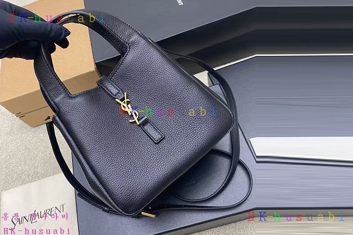 �ڹ̷��ޡ��Ի��ζ� �׷��� ���� ���� LE 5 A 7 ���̺� ���ƹ�   872469
