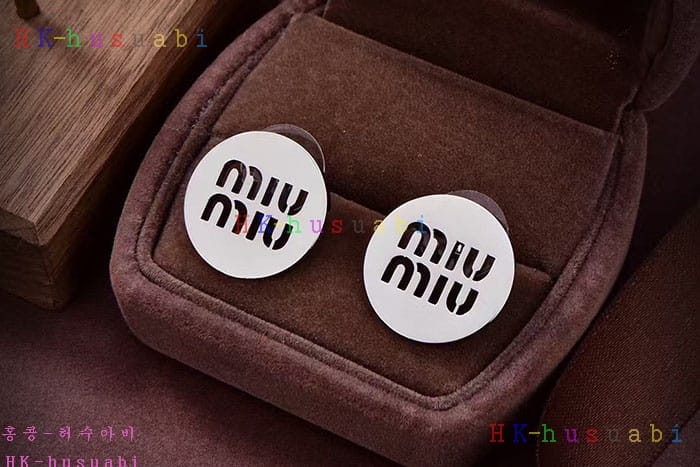 NEW �̿�̿� �Ͱ��� �Ż� MU 885700