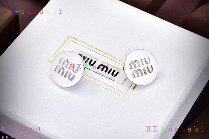 NEW �̿�̿� �Ͱ��� �Ż� MU 885700